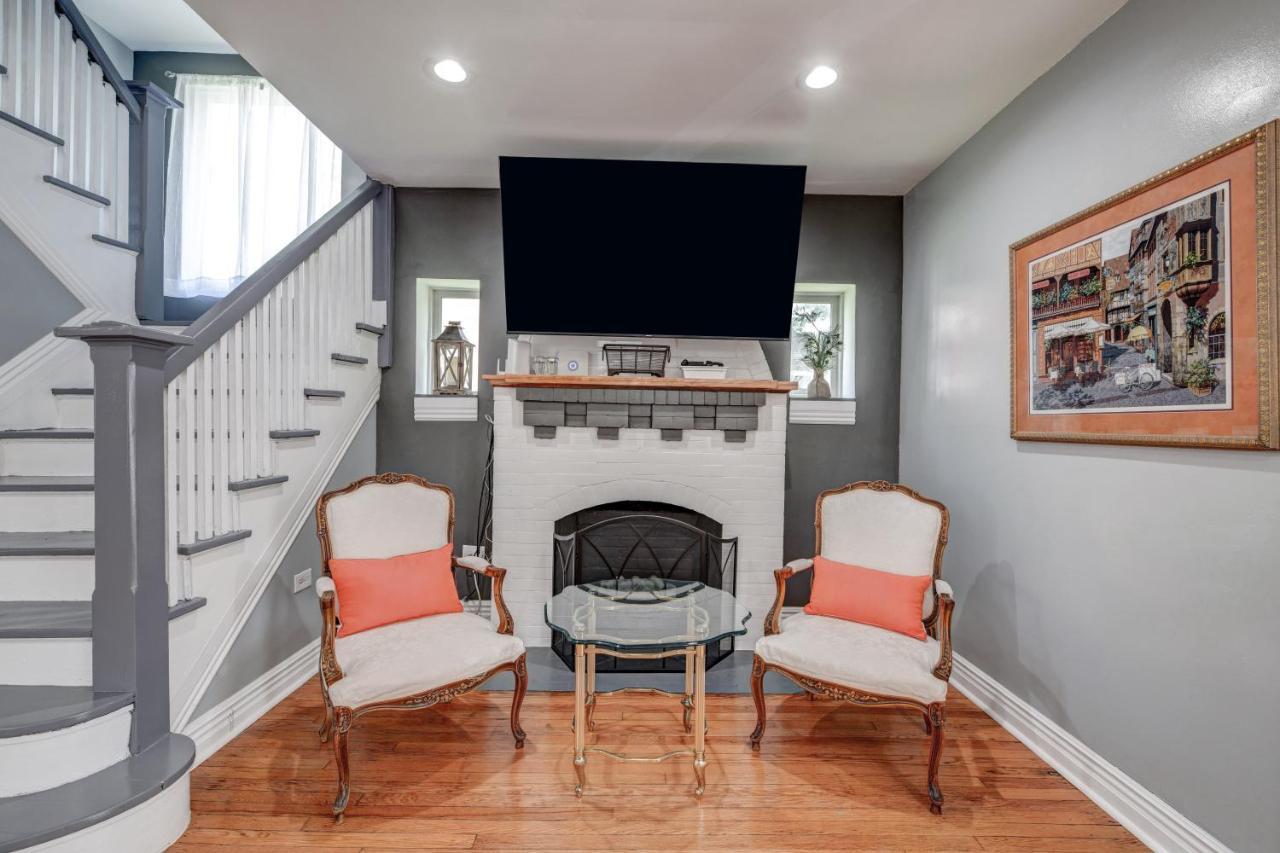 Spacious 5-Br House Near Transit W Parking 시카고 외부 사진