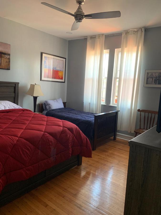 Spacious 5-Br House Near Transit W Parking 시카고 외부 사진